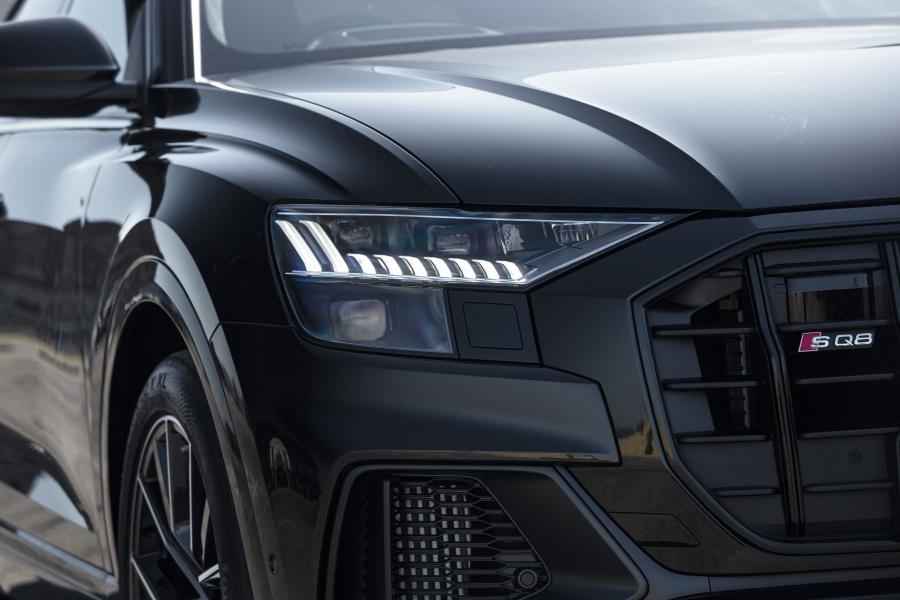 Детали экстерьера Audi SQ8 TDI 2019 года  (UK) (фото 3 из 40)